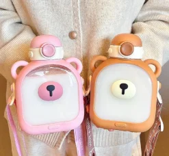 Kawaii Therapy Bottles<Kawaii Bear Square Straw Bottle (700ml) – Limited Edition