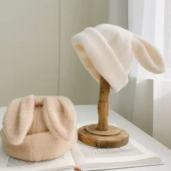 Kawaii Therapy Clothing<Kawaii Bunny Ears Autumn Beanie – Limited Edition