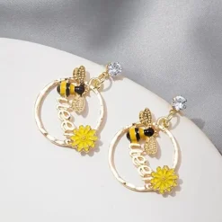 Kawaii Therapy Earrings<Kawaii Daisy Flower Petal Earrings – Limited Edition