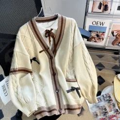 Kawaii Therapy Clothing<Kawaii Harajuku Knitted Bow Tie Sweater – Special Edition