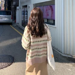 Kawaii Therapy Clothing<Kawaii Harajuku Style Floral Knitted Cardigan – Limited Edition