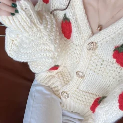 Kawaii Therapy Clothing<Kawaii Harajuku Style Strawberry Cardigan Sweater – Special Edition