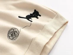 Kawaii Therapy Clothing<Kawaii Japanese Cat Embroidered Sweatshirt – Limited Edition
