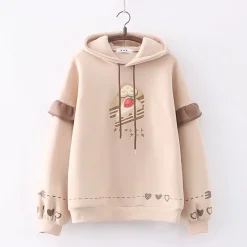 Kawaii Therapy Clothing<Kawaii Japanese Strawberry Cake Hoodie – Limited Edition