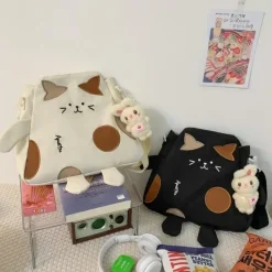 Kawaii Therapy Shoulder Bags | Japanese Style Backpacks<Kawaii Japanese Style Cat Crossbody Bag – Special Edition