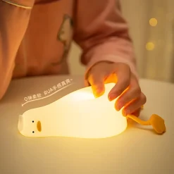 Kawaii Therapy Kawaii Lamps<Kawaii Lying Duck Silicone USB Night Lamp – Limited Edition