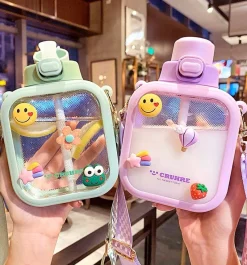 Kawaii Therapy Bottles<Kawaii Pastel Transparent Square Straw Bottle (700ml)