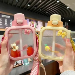 Kawaii Therapy Bottles<Kawaii Pastel Transparent Square Straw Bottle (700ml)