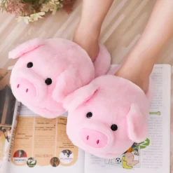 Kawaii Therapy Slippers<Kawaii Piglet Fluffy Slippers
