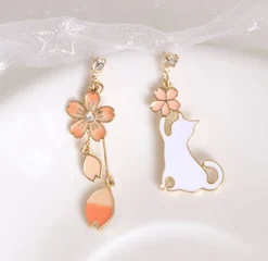 Kawaii Therapy Earrings<Kawaii Sakura Petal Cat Earrings – Limited Edition