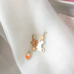 Kawaii Therapy Earrings<Kawaii Sakura Petal Cat Earrings – Limited Edition