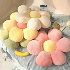 Kawaii Therapy Seat Cushions | Pillows<Daisy Flower Seat Cushion – Limited Edition